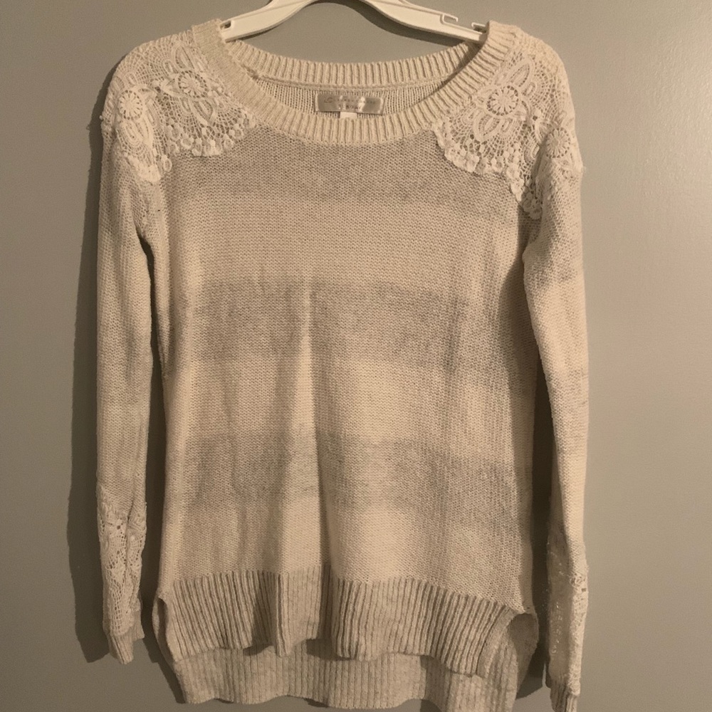 grey and cream sweater